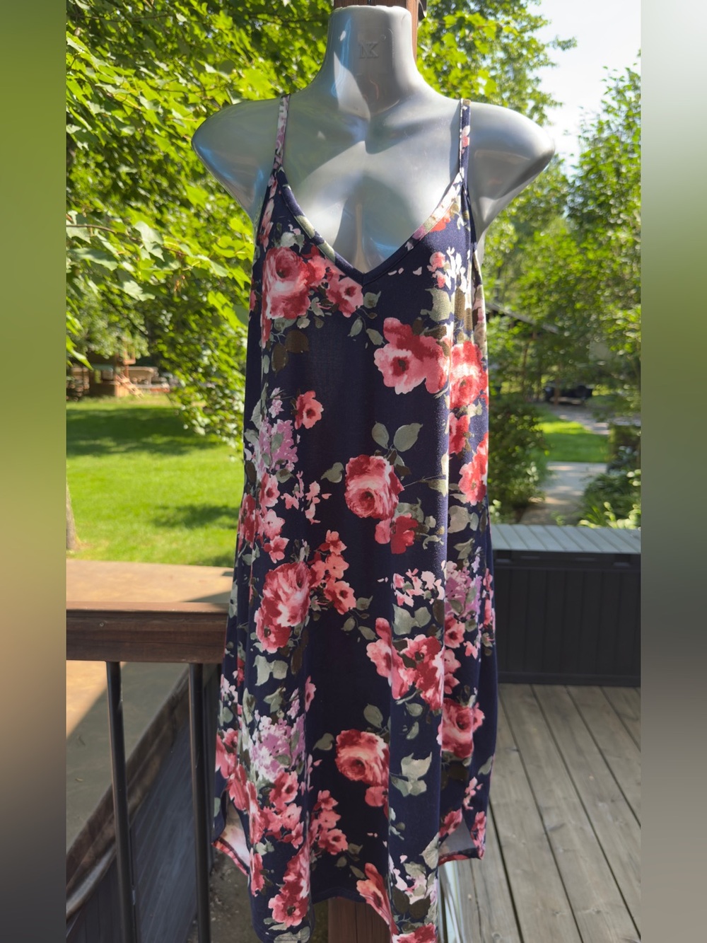 Simons Miiyu Floral Slip Dress Navy Pink Roses Women’s | Medium - Picture 2 of 9